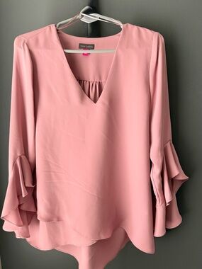 Vince Camuto Rose Pink V-Neck Ruffle Sleeve Blouse